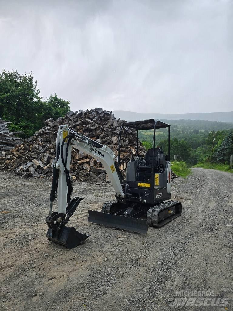 Bobcat E 20 Mini ekskavatoriai < 7 t