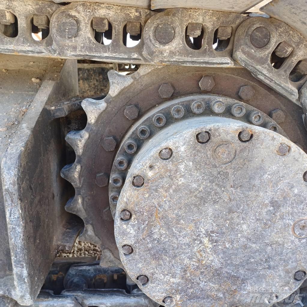 CAT 336D2L Vikšriniai ekskavatoriai