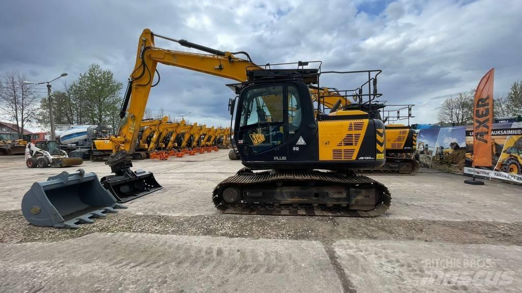 JCB JS 130 LC Vikšriniai ekskavatoriai