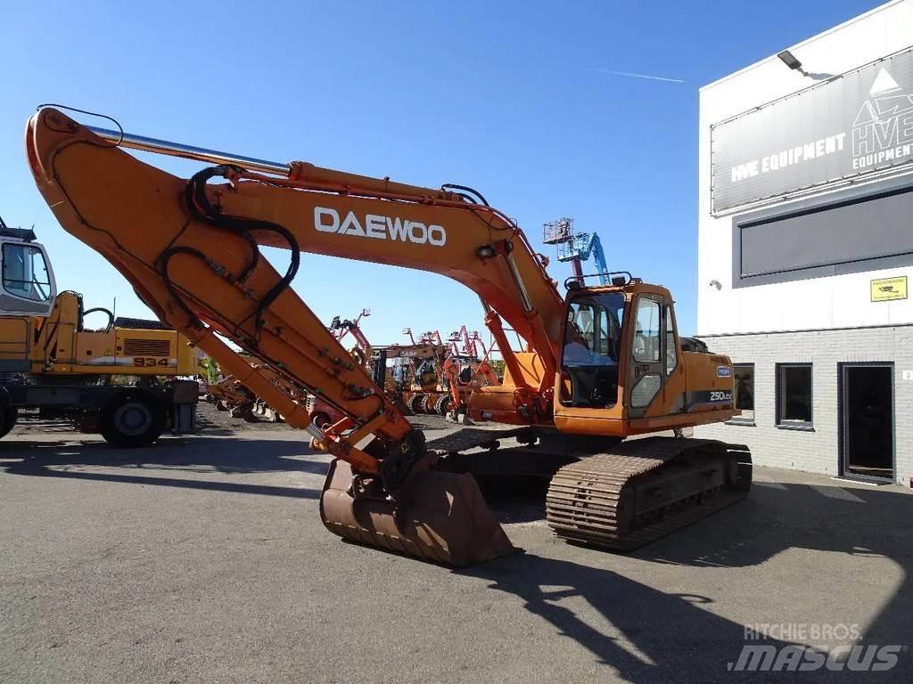 Daewoo SL250LC-V Vikšriniai ekskavatoriai