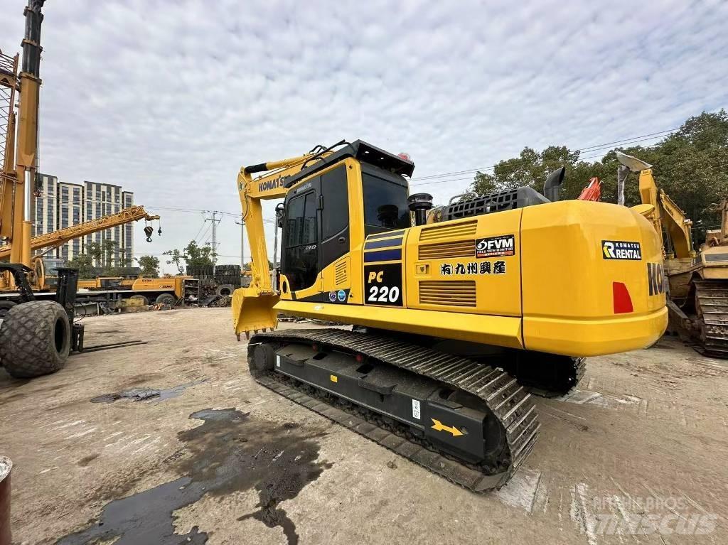 Komatsu pc220 Vikšriniai ekskavatoriai