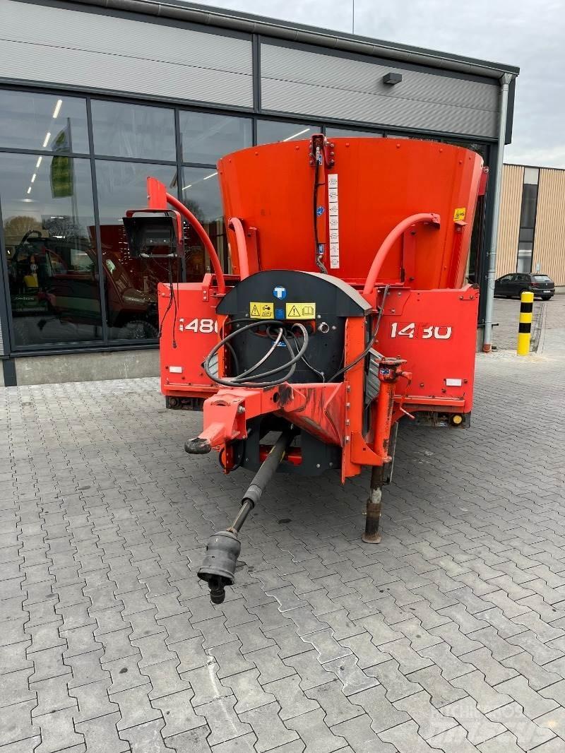 Kuhn Profile 1480 Pašarų maišytuvai-dalytuvai