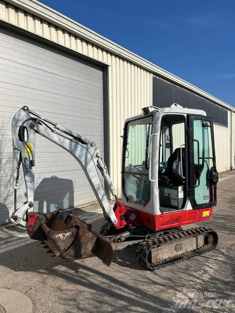 Takeuchi TB216 Mini ekskavatoriai < 7 t