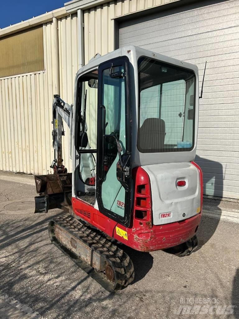 Takeuchi TB216 Mini ekskavatoriai < 7 t