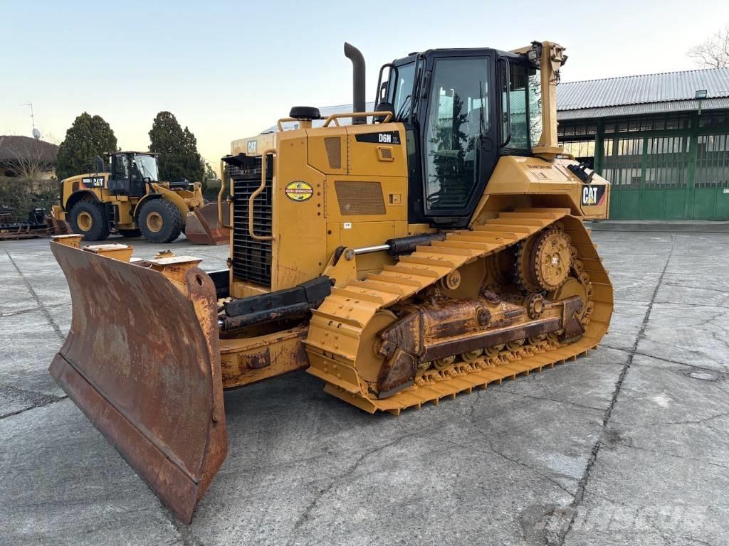 CAT D 6 N XL Vikšriniai buldozeriai