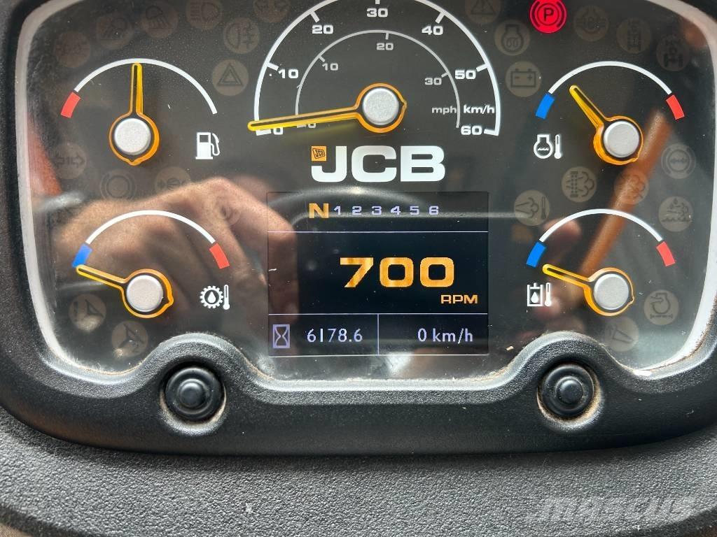 JCB 435S Naudoti ratiniai krautuvai