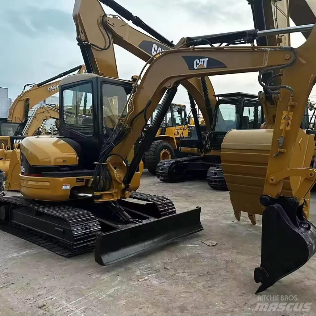 CAT 304 CR Mini ekskavatoriai < 7 t