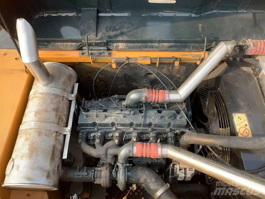 Hyundai 305LC-9T Vikšriniai ekskavatoriai