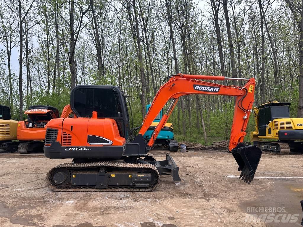 Doosan DX 60 Mini ekskavatoriai < 7 t