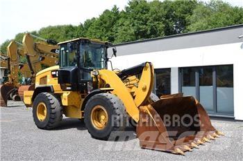 CAT 938 M Naudoti ratiniai krautuvai