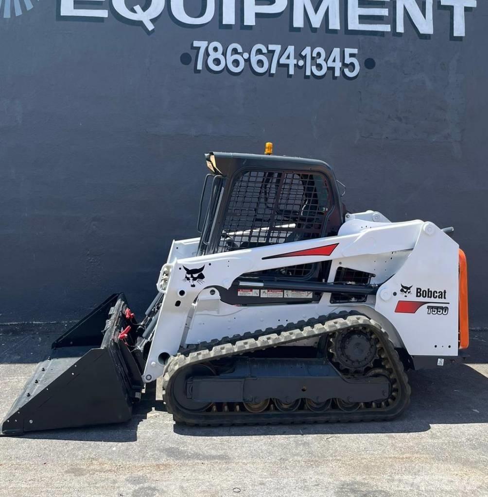 Bobcat T 550 Krautuvai su šoniniu pasukimu
