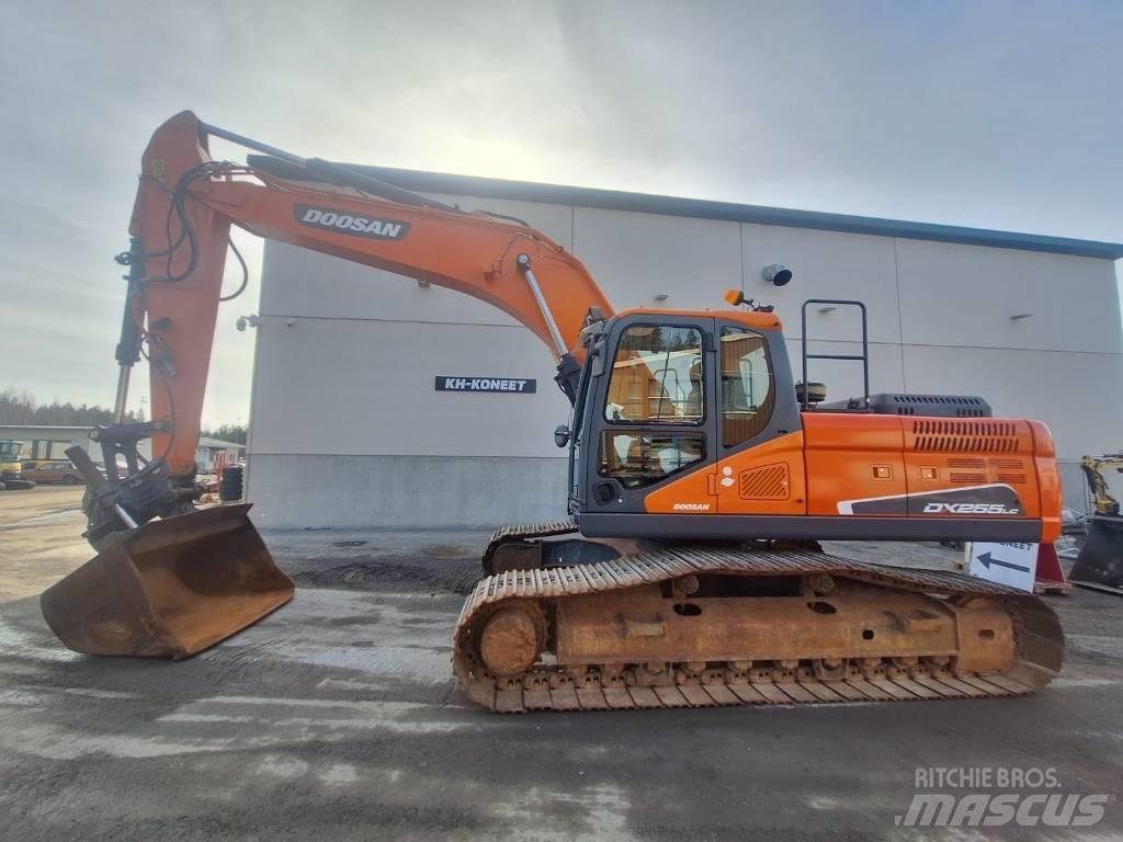Doosan DX 255 LC-5 Vikšriniai ekskavatoriai