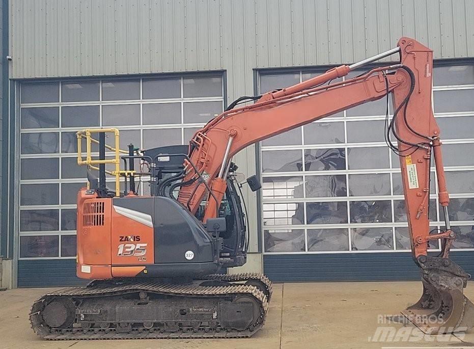 Hitachi ZX135US-7 Vikšriniai ekskavatoriai