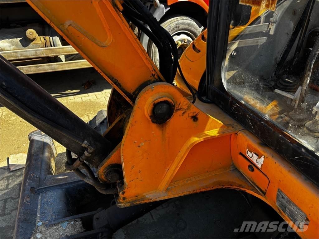 JCB 8056 Statyba - Kita