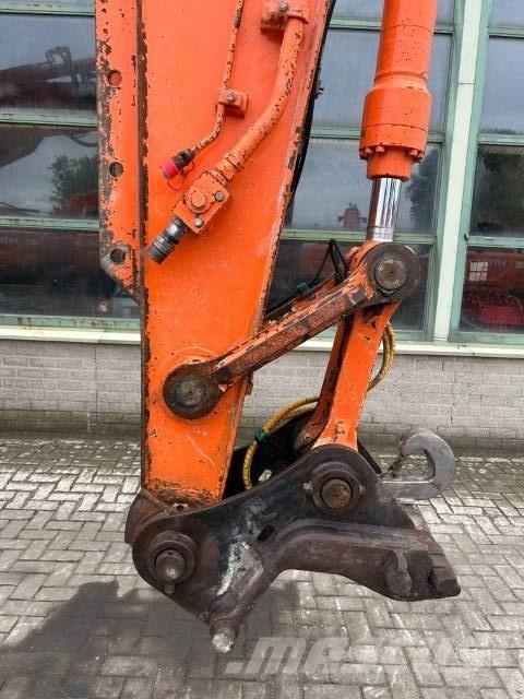 Hitachi ZX 210 LC-3 Vikšriniai ekskavatoriai