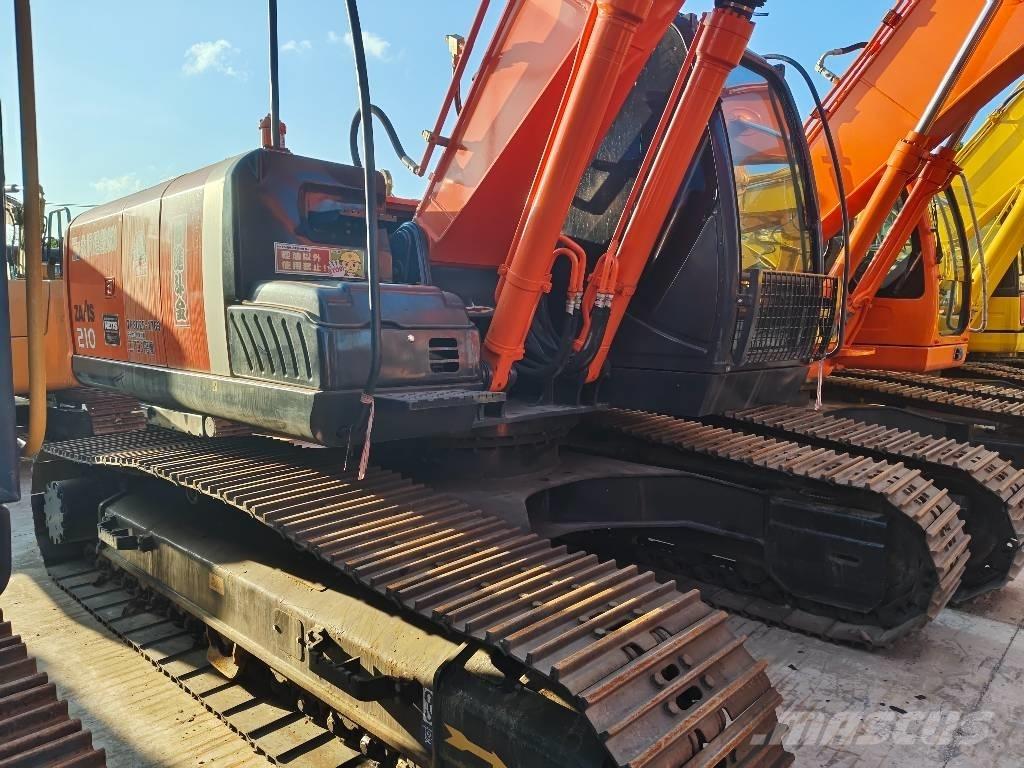 Hitachi ZX 210 Vikšriniai ekskavatoriai