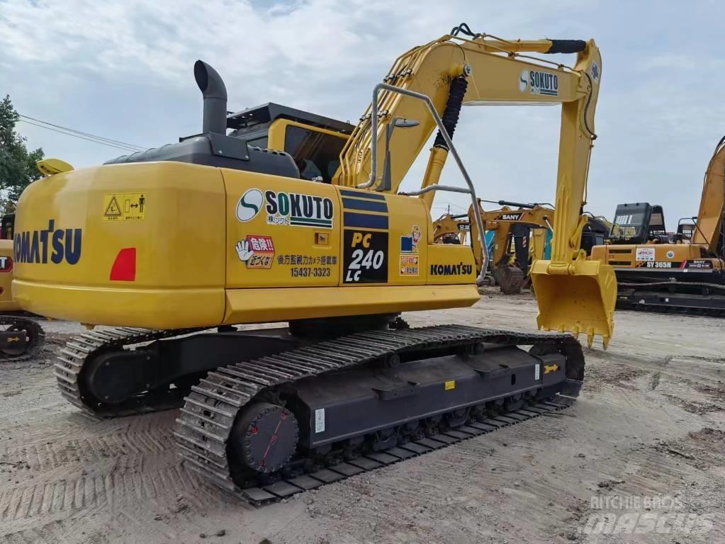 Komatsu PC 240 LC Vikšriniai ekskavatoriai