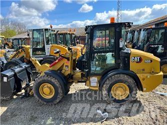 CAT 906 Naudoti ratiniai krautuvai