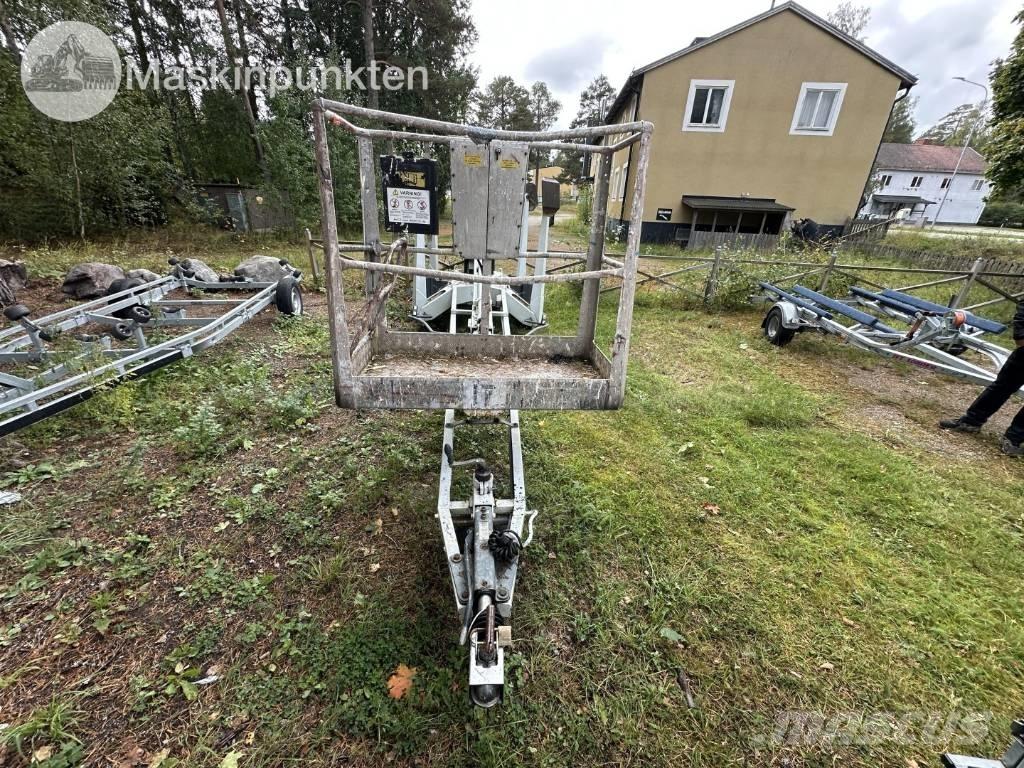 Dino 180 T Ant priekabų montuojamos kėlimo platformos