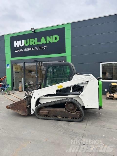 Bobcat T 450 Krautuvai su šoniniu pasukimu