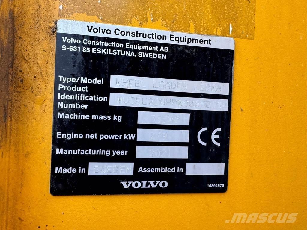 Volvo L220H Naudoti ratiniai krautuvai