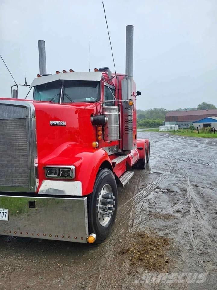 Kenworth W 900 L Naudoti vilkikai