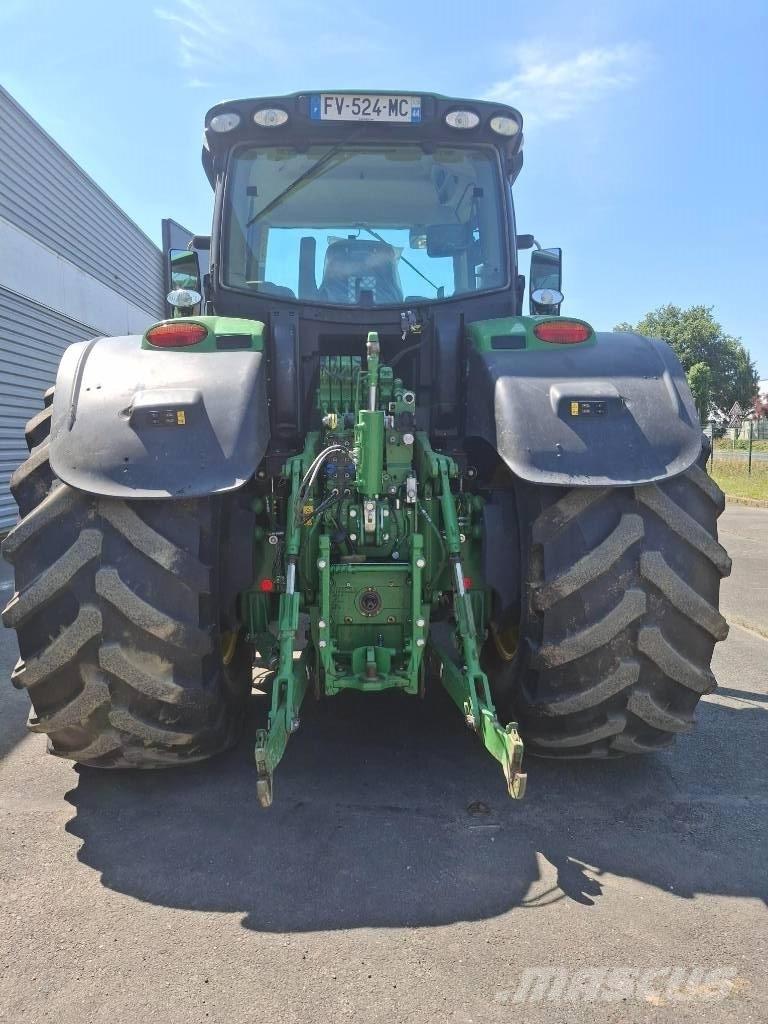 John Deere 6250R Traktoriai