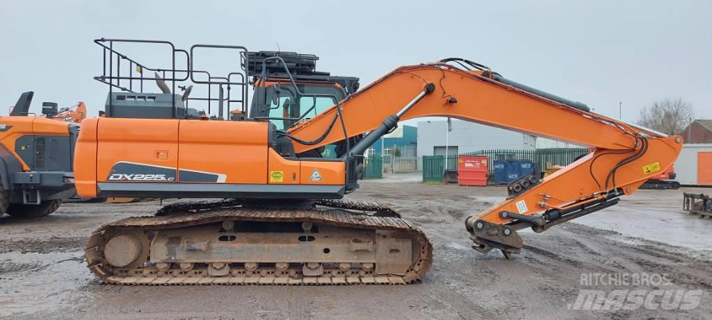 Doosan DX225LC-5 Vikšriniai ekskavatoriai