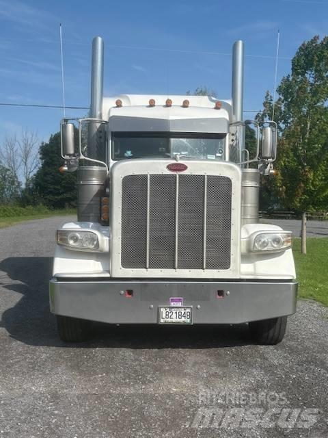Peterbilt 389 Naudoti vilkikai