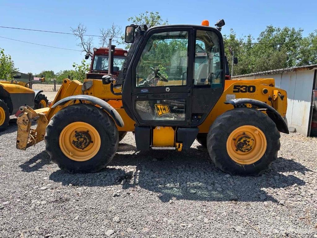 JCB 530-70 Teleskopiniai krautuvai