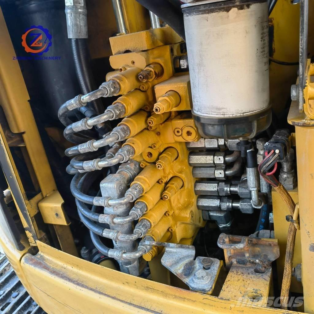 CAT 308 D Vidutinės galios ekskavatoriai 7-12 t