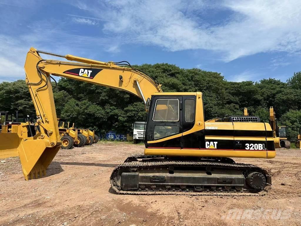 CAT 320 B Vikšriniai ekskavatoriai
