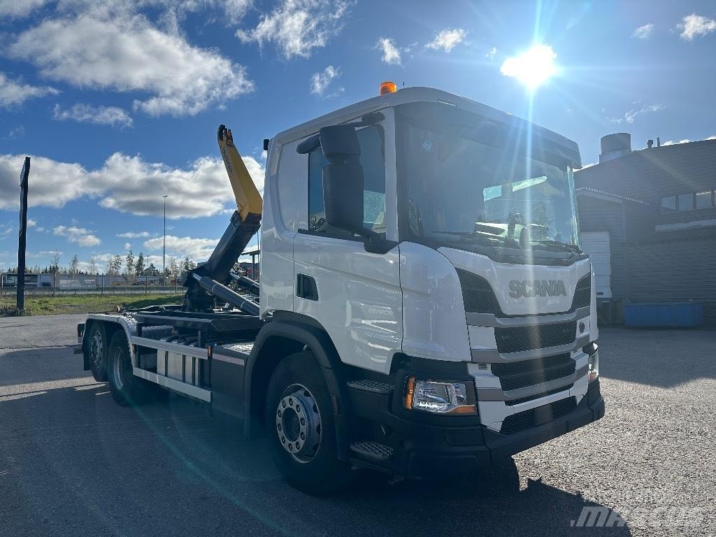 Scania P 360 Sunkvežimiai su keliamuoju kabliu