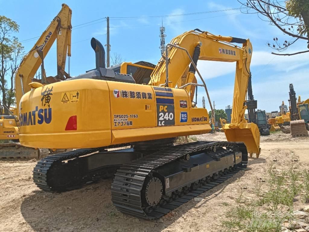 Komatsu PC 240 Vikšriniai ekskavatoriai