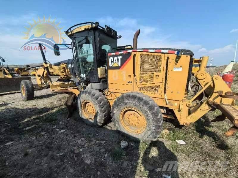 CAT 140 M Greideriai