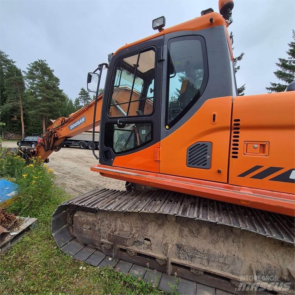 Doosan DX 160LC Vikšriniai ekskavatoriai