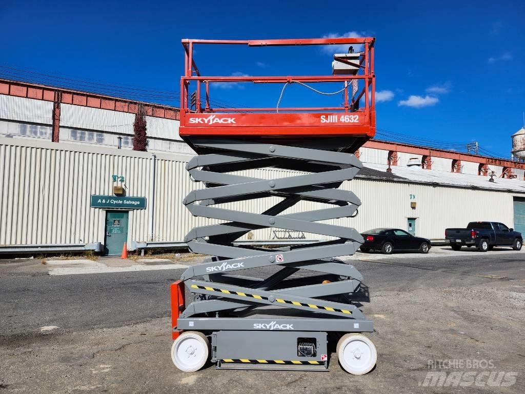 SkyJack SJ 4632 Žirkliniai keltuvai
