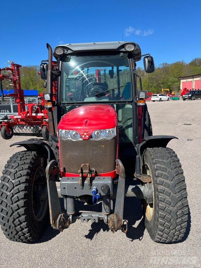 Massey Ferguson 3650 Traktoriai