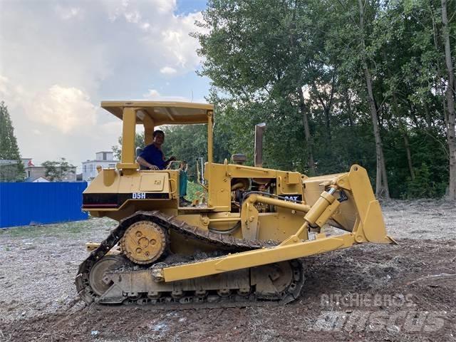 CAT D 5 H Vikšriniai buldozeriai
