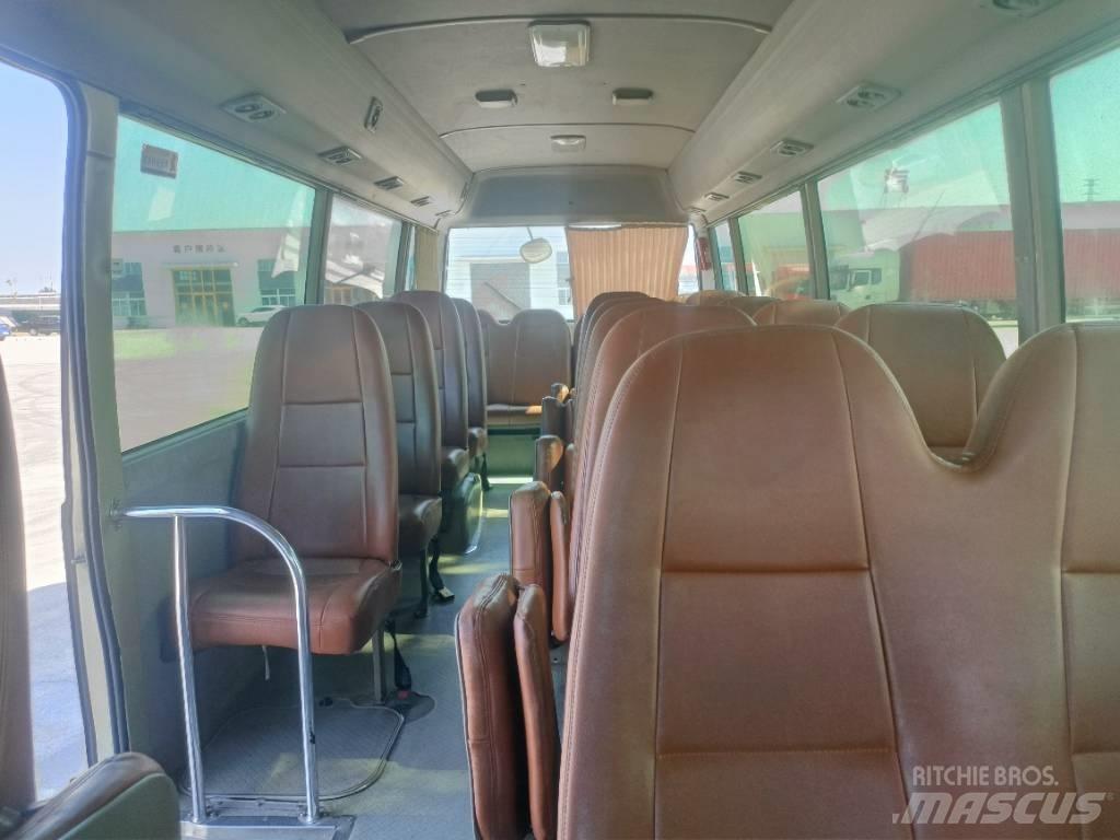 Toyota Coaster Bus Mikroautobusai