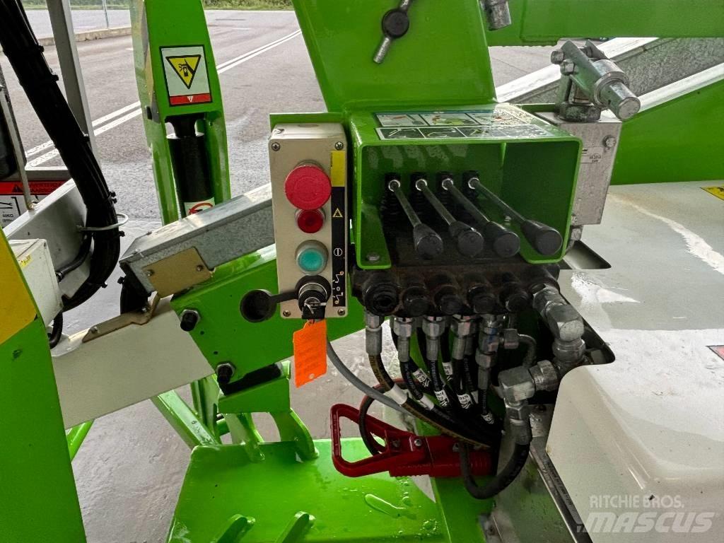 Niftylift 120 TET Ant priekabų montuojamos kėlimo platformos