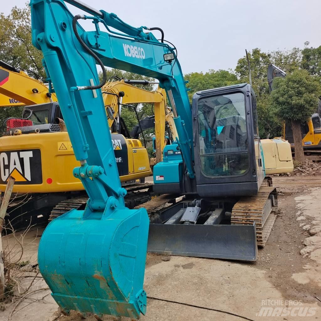 Kobelco SK 75 Vidutinės galios ekskavatoriai 7-12 t
