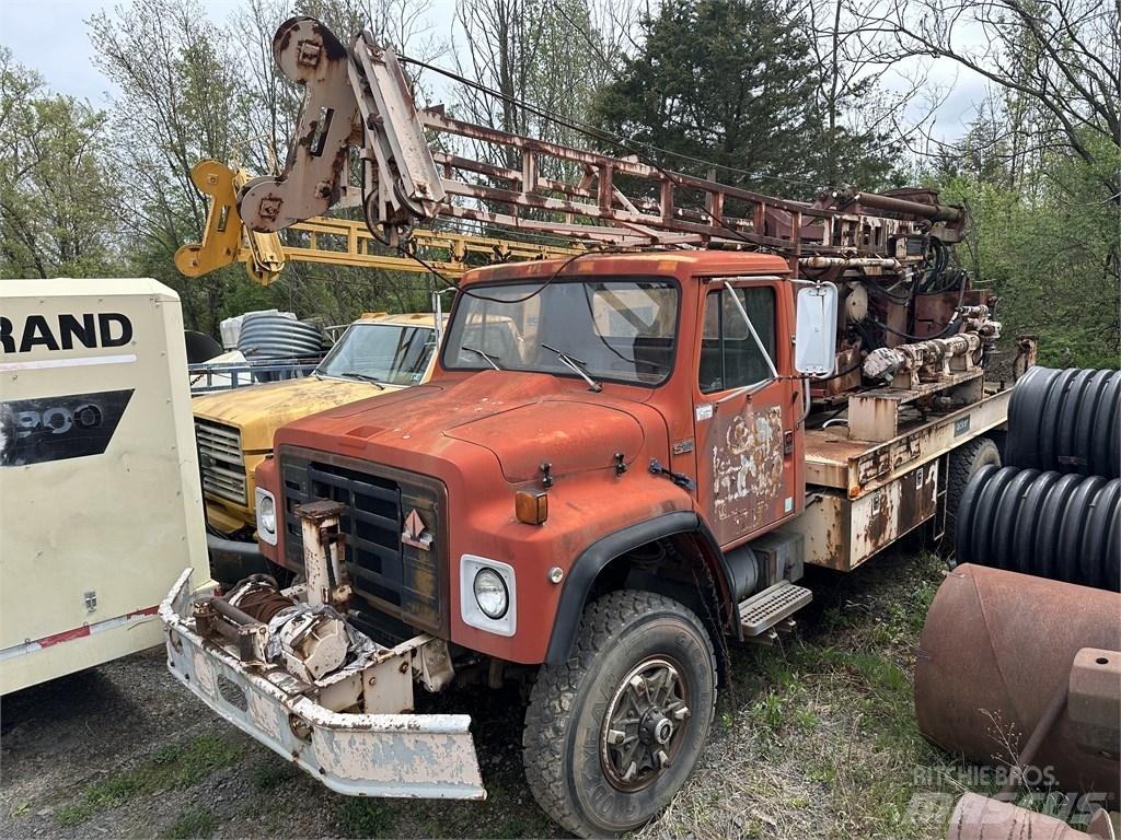 Navistar 1854 Platformos/ Pakrovimas iš šono