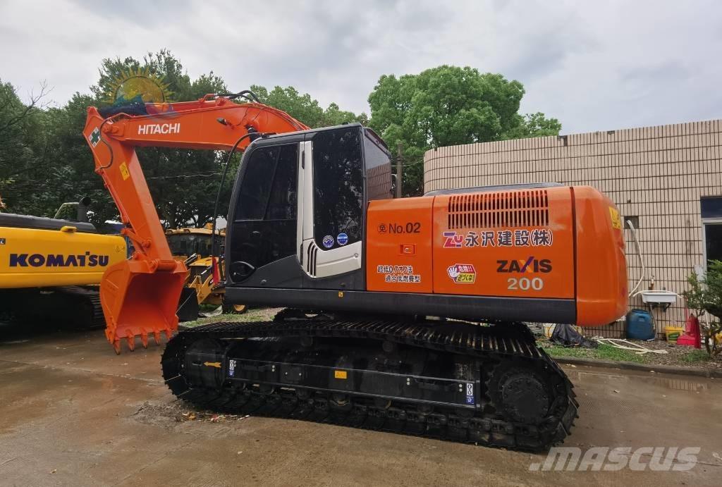 Hitachi ZX 200 Vikšriniai ekskavatoriai