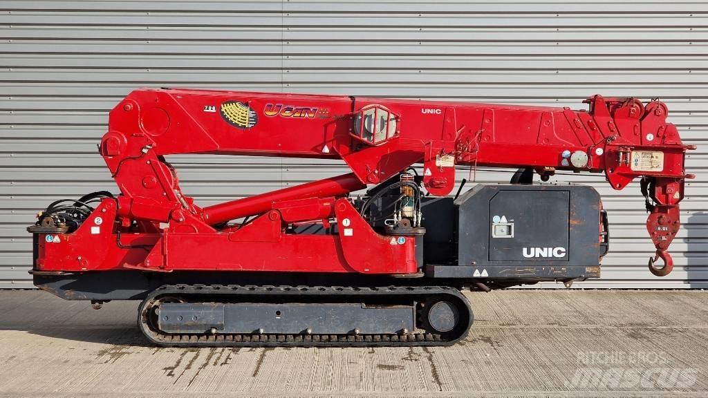 Unic URW 706 Mini kranai