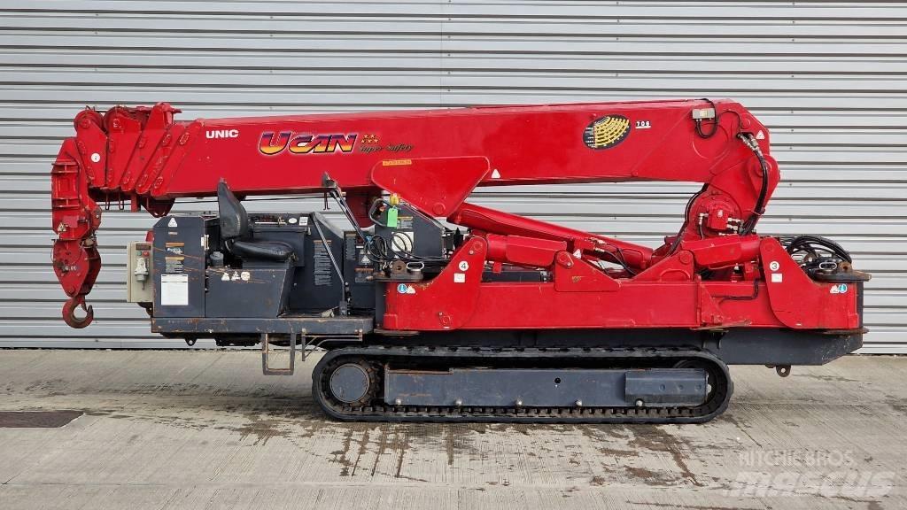 Unic URW 706 Mini kranai