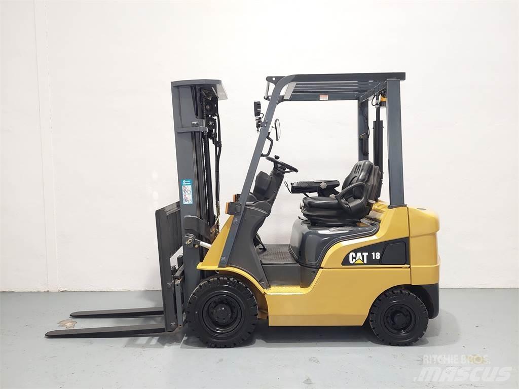 CAT DP18NTD Dyzeliniai krautuvai