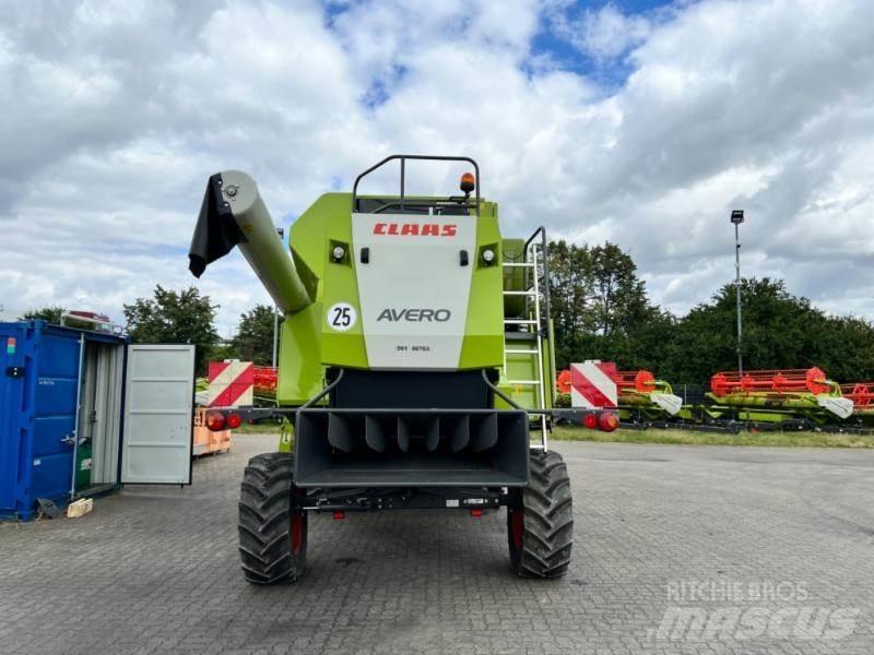 CLAAS AVERO 240 Derliaus nuėmimo kombainai