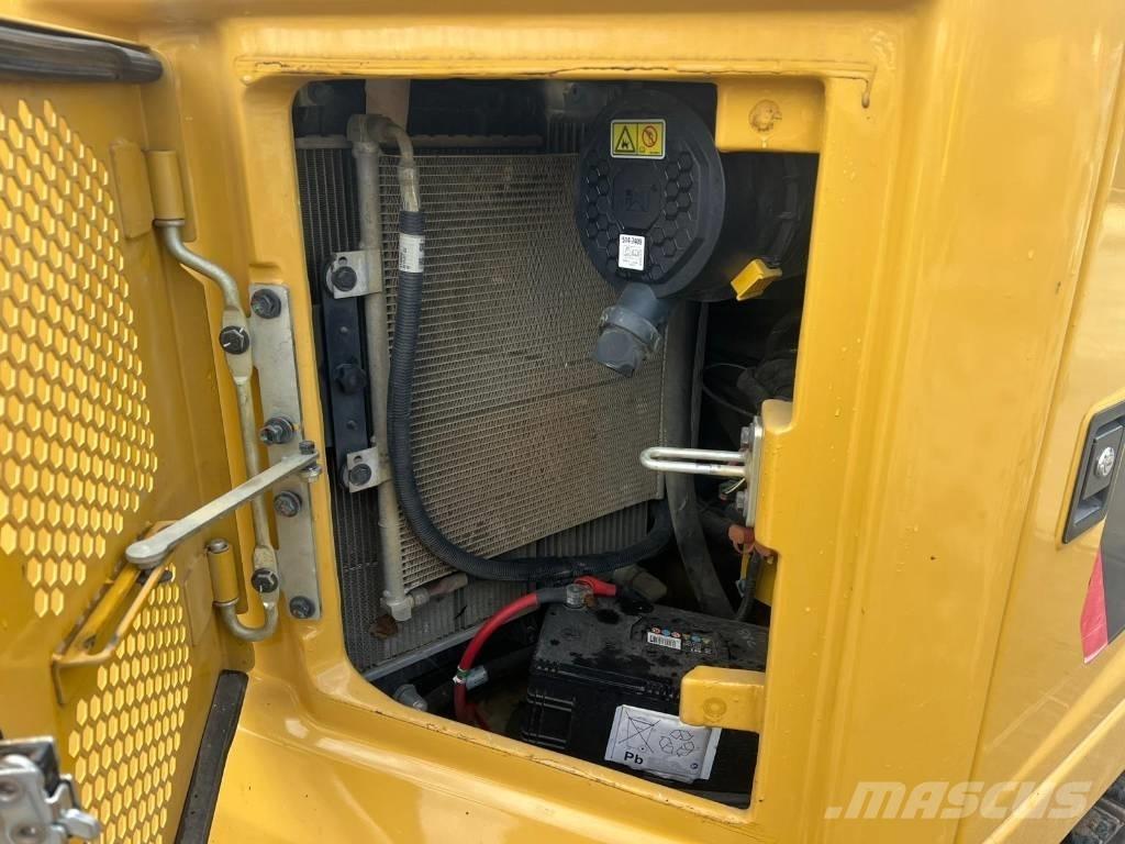 CAT 308 Vikšriniai ekskavatoriai