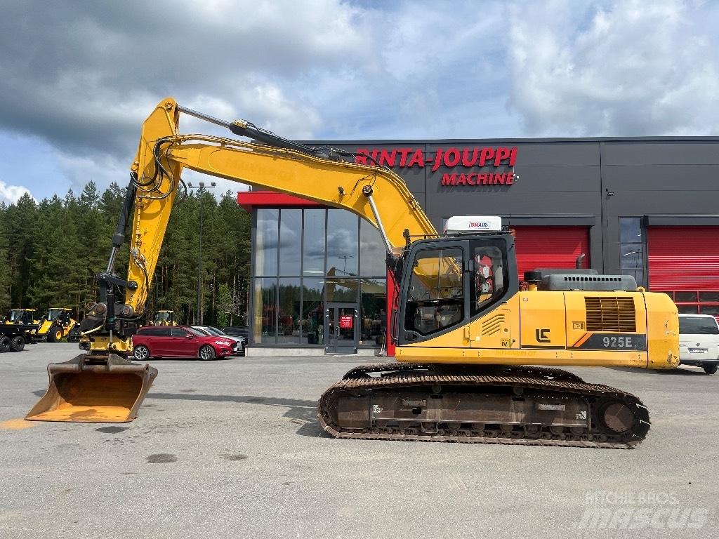 LiuGong CLG 925 E Vikšriniai ekskavatoriai